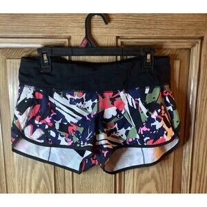 Lululemon Run Speed Shorts Pop Cut Boom Juice Black Camo Sz 6 EUC